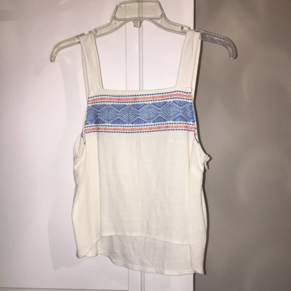 Lulu’s Cropped Tank Top
